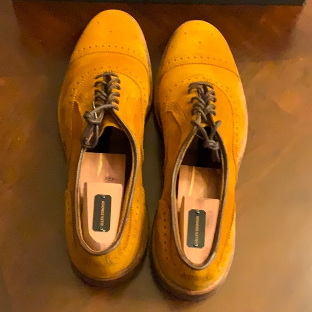 Allen Edmonds Strandmok Cap-toe Oxford with Dainite Rubber Sole - Picture 4 of 11